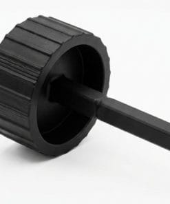 Thermex Rigel serisi doğalgazlı cihazlar ile tam uyumlu, orijinal formda kontrol düğmesidir. Panel üzerindeki kalorifer (petek) ve sıcak su (musluk) ayarlarını yöneten potansiyometre millerine tam oturur.