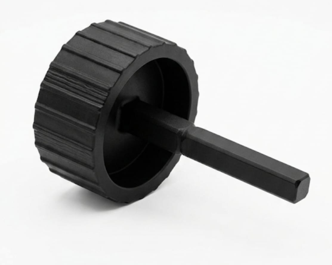 Thermex Rigel serisi doğalgazlı cihazlar ile tam uyumlu, orijinal formda kontrol düğmesidir. Panel üzerindeki kalorifer (petek) ve sıcak su (musluk) ayarlarını yöneten potansiyometre millerine tam oturur.